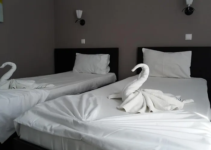 Blue Wave Отель Нэводари