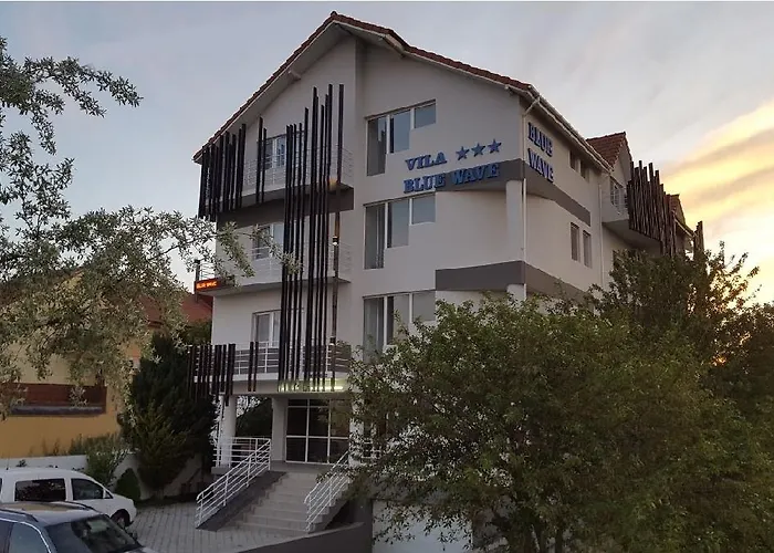 Hotel Blue Wave
